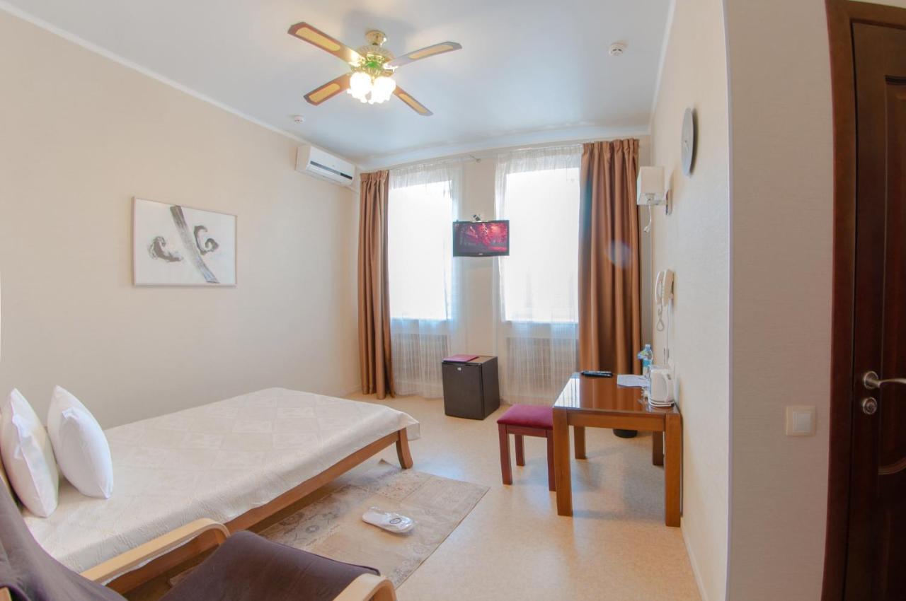 Antwo-Hotel Kharkiv Extérieur photo