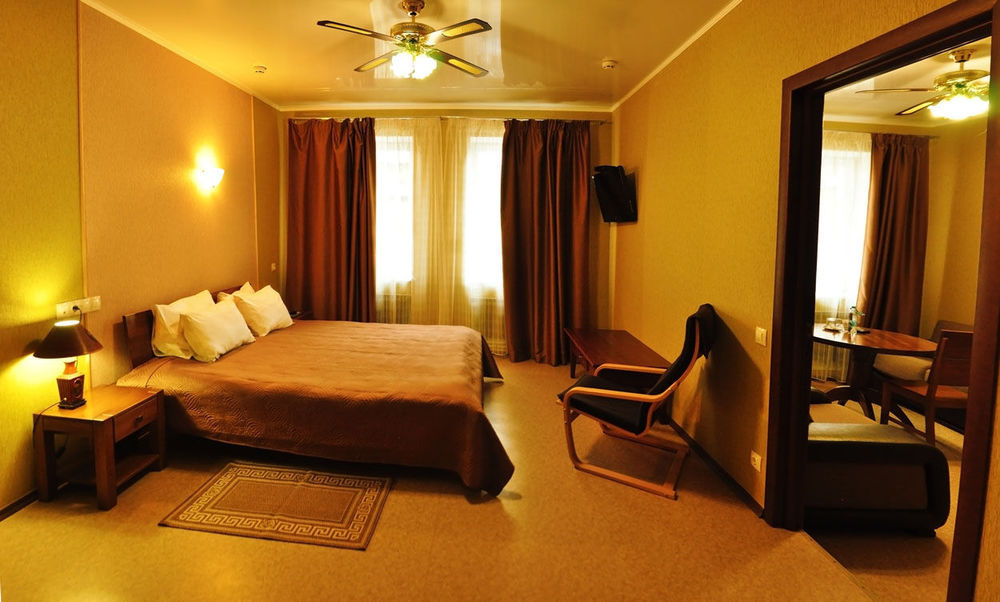 Antwo-Hotel Kharkiv Extérieur photo