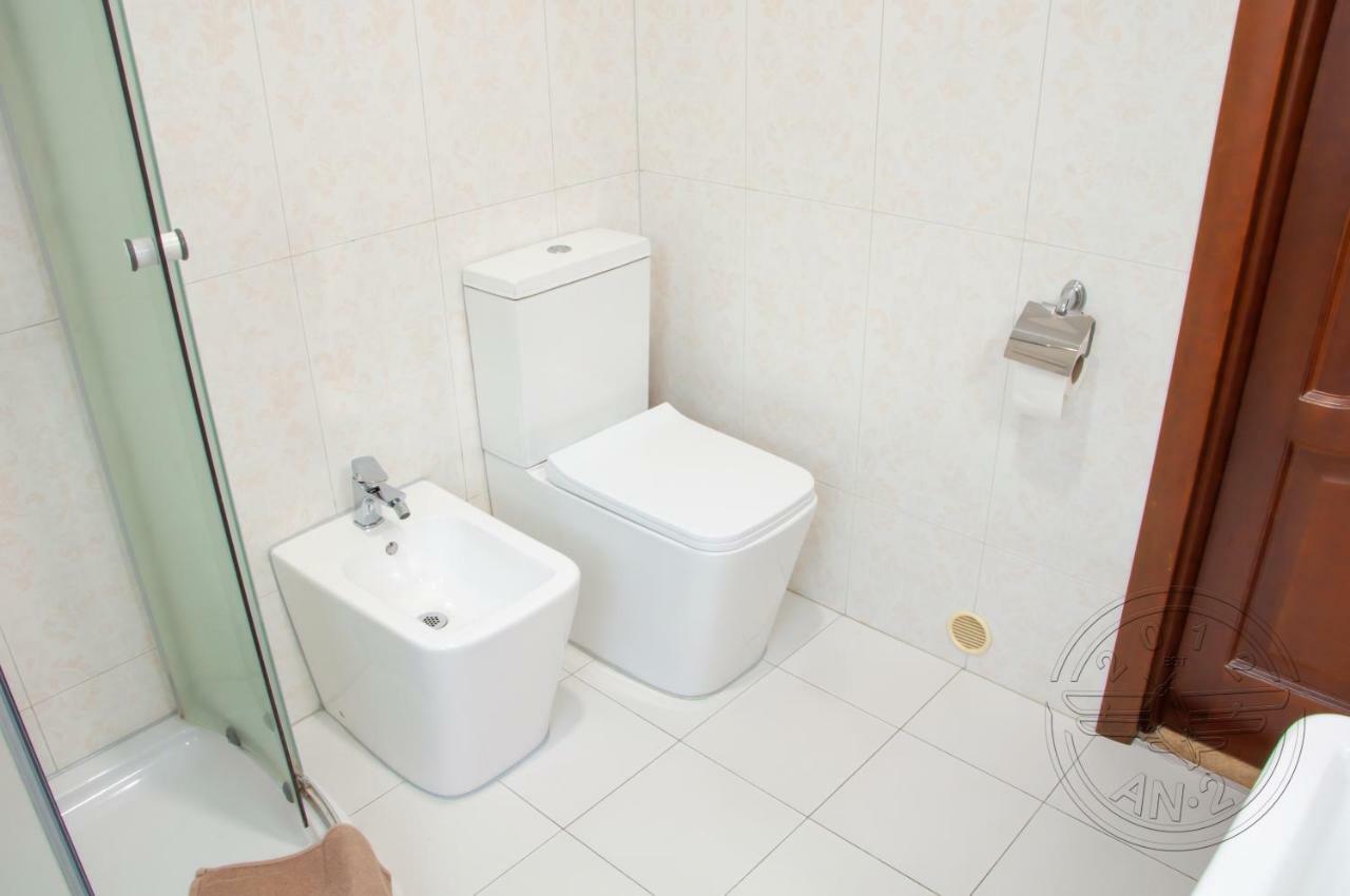 Antwo-Hotel Kharkiv Extérieur photo
